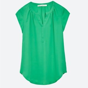 Fun2fun, Walden split neck blouse